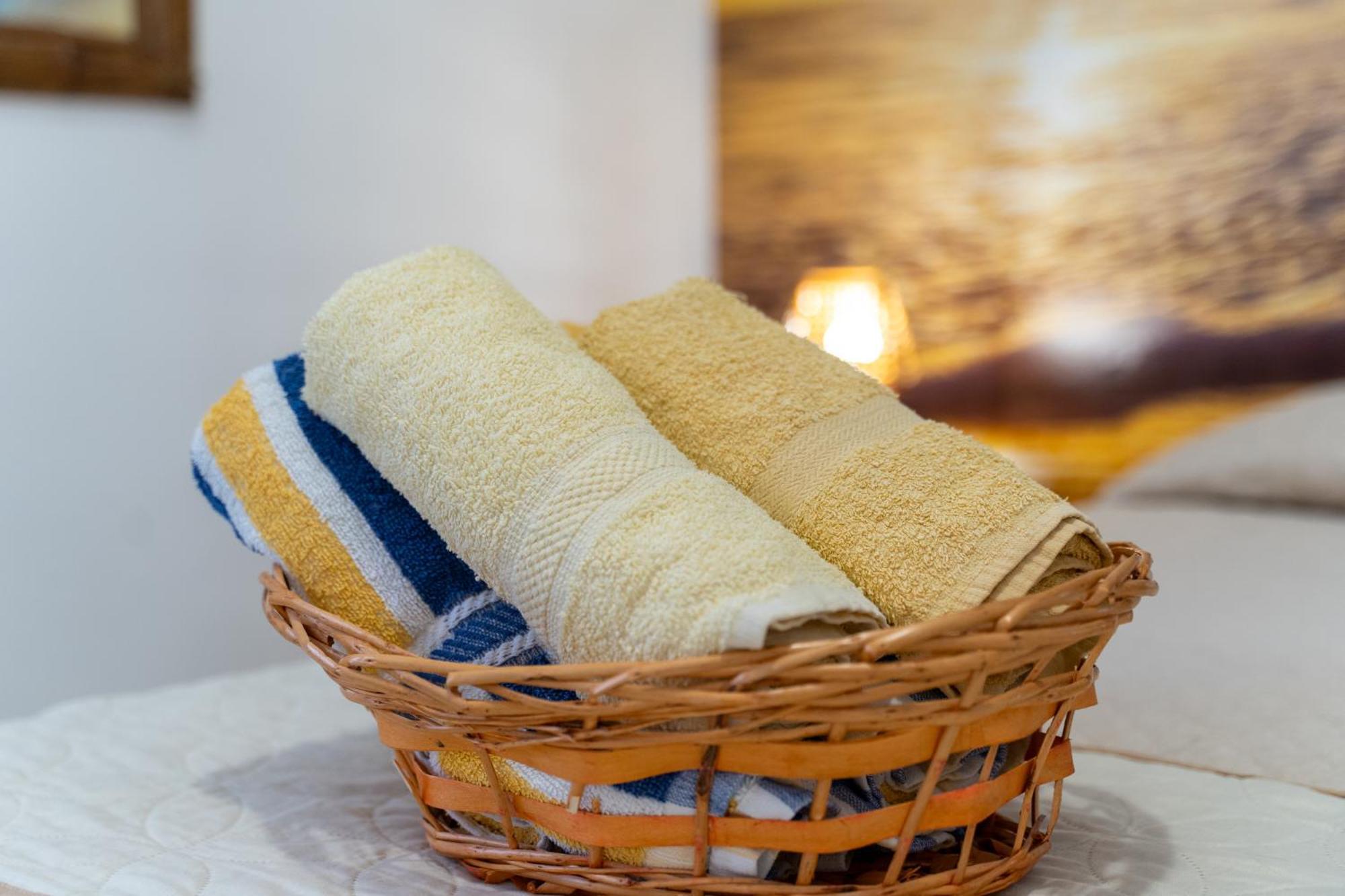 Casa Vacanze Verdemare Con Piscina Ribera Ngoại thất bức ảnh
