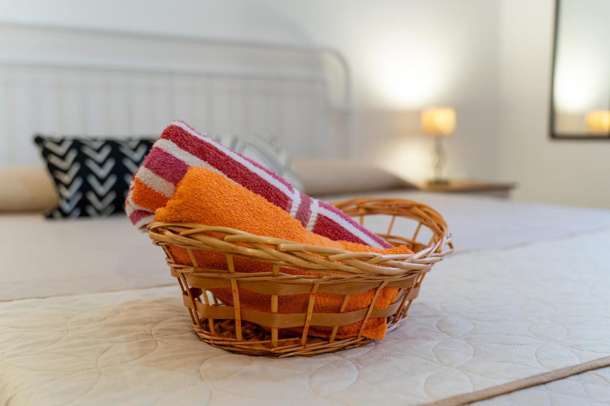 Casa Vacanze Verdemare Con Piscina Ribera Ngoại thất bức ảnh